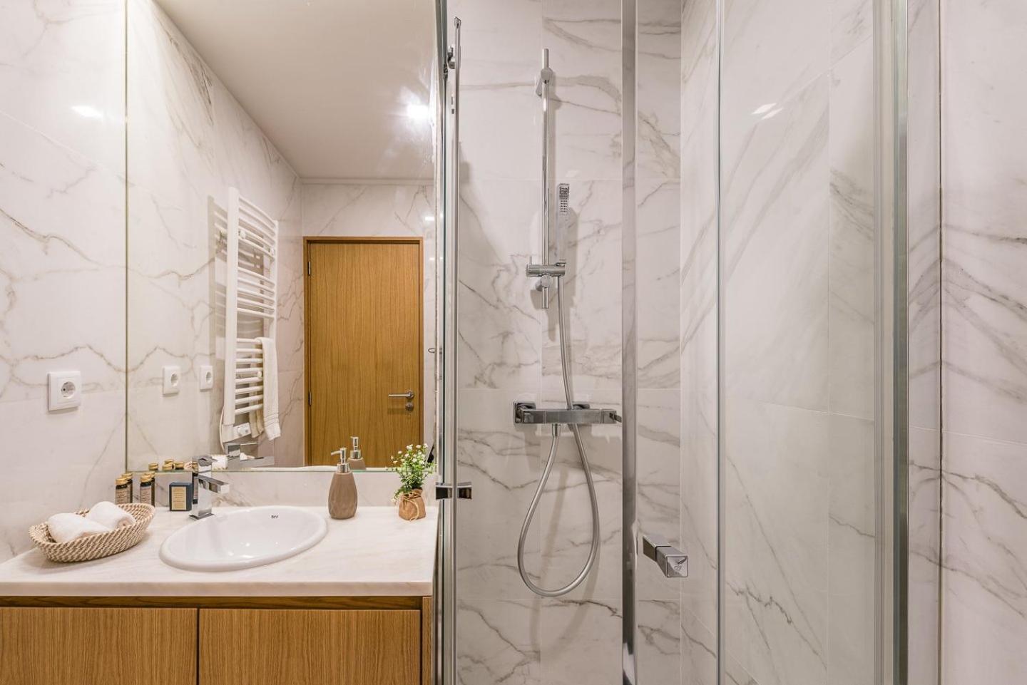 Guestready - Leisure Fun Apartment Porto Bagian luar foto
